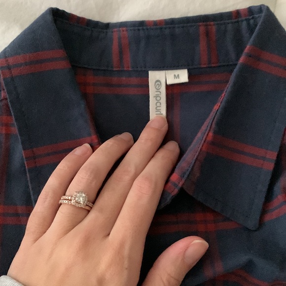 Rip curl button up - Picture 2 of 3